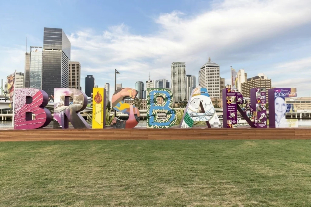 Morning view of Brisbane skyline with famous landmark and city buildings